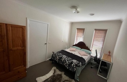 Point Cook House | Point Cook Private Room