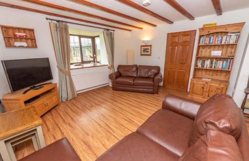 North Buckland House | Point Cottage