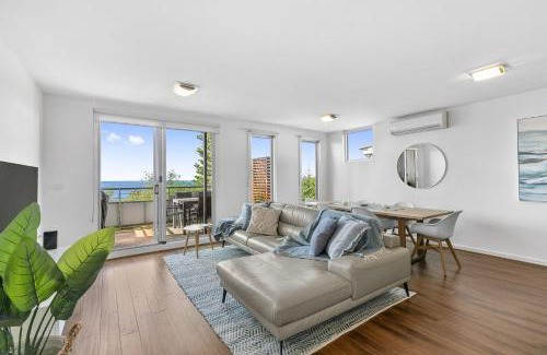 Lorne Apartment | Point Grey Apartment 16