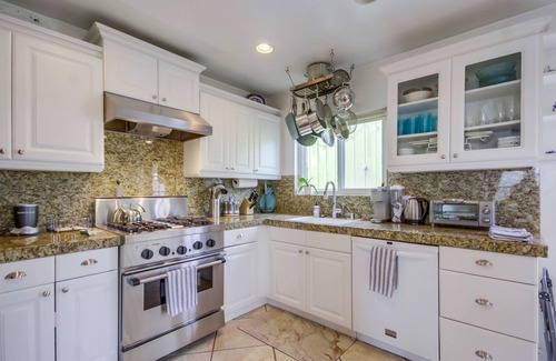 Loma Portal House | Point Loma Oasis - Centrally Located to Everything