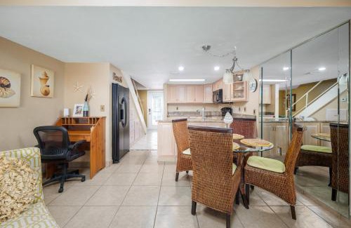 Crescent Beach Apartment | Point Matanzas B3