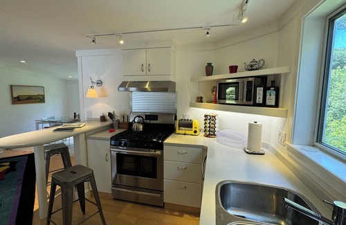 Nicasio House | Point Reyes Getaway in Secluded Nicasio Valley