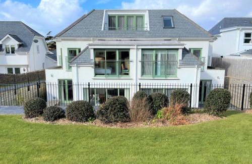 Croyde Apartment | Point View - Award Winning Apartments with Private Parking