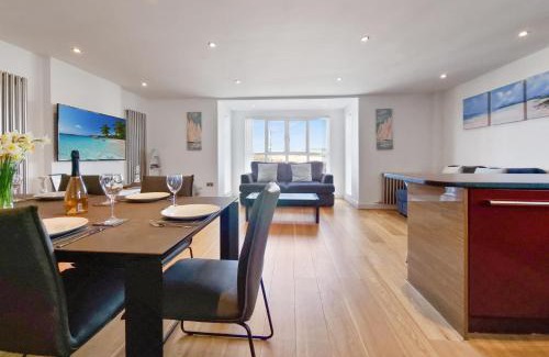 Croyde Apartment | Point View - Award Winning Apartments with Private Parking