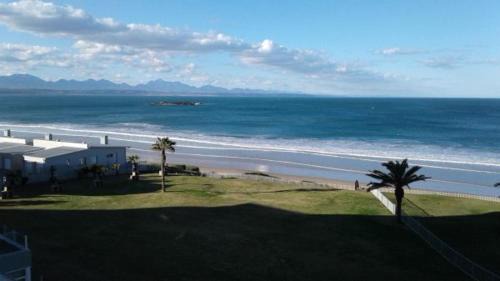 Mossel Bay Apartment | Point Village Accommodation - Beach Club 307