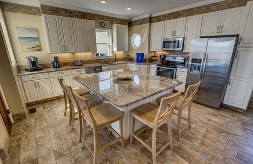 Sandbridge House | Pointe O'View | Oceanfront | Private Pool, Hot Tub