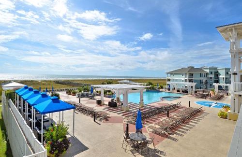 Red Fish Cove Apartment | Pointe West 303 - Beachside Blue Sailfish