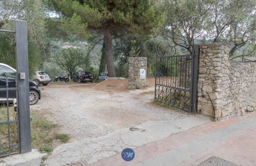 Pugliola Apartment | Points of View, Marine Lands