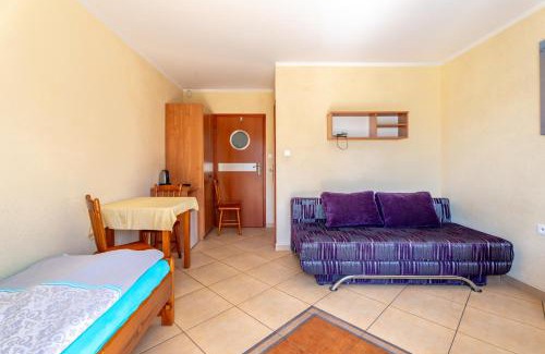 Debki House | Pokoje gościnne Przystań