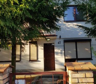 Swarzedz Hostel | Pokoje pod Świerkiem
