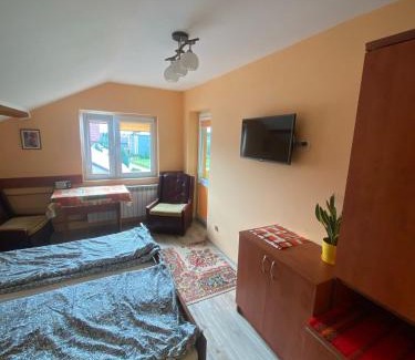 Solec-Zdroj House | Pokoje u Eli