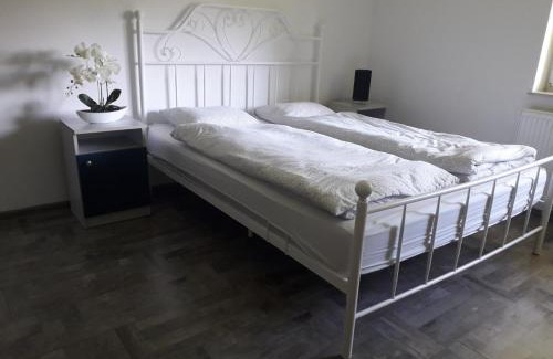 Karwia House | Pokoje u Nadii