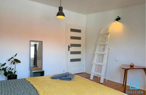 Wrzeszcz House | Polaroid Room - Charming Place, 15 Minutes to Gdańsk Old Town & Seaside