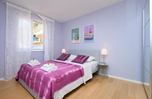 Gruz Apartment | Polina's Sunset Apartment
