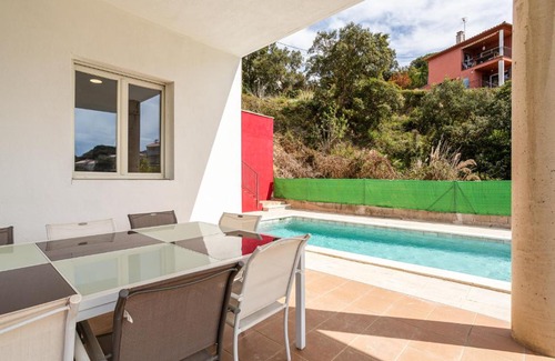 Vidreres Villa | Pollancre