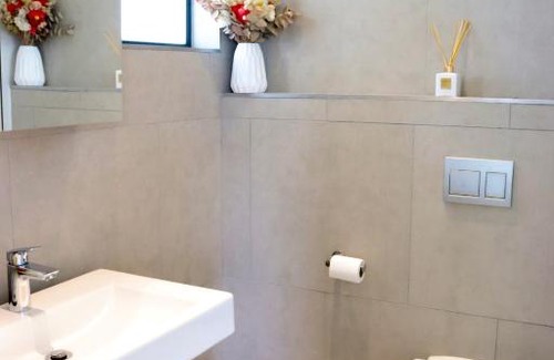 Paarl Apartment | Polo Villa 11