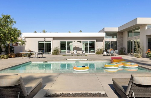 La Quinta Cottage | Polo Villa 4 by Avantstay Features Outdoor Kitchen, Pool, & Spa 260318 5 Bedrooms