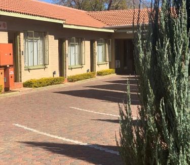 Polokwane Cabin | Polokwane Lodge