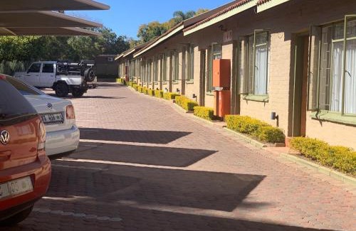 Polokwane Cabin | Polokwane Lodge