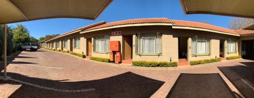 Polokwane Cabin | Polokwane Lodge