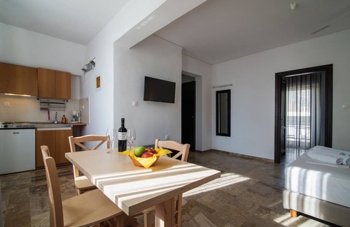 Palaiochora House | Polydoros Hotel Apartments
