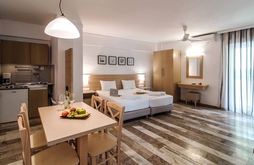 Palaiochora House | Polydoros Hotel Apartments