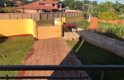Harare House | Pomona BB House in Pomona Harare 7 Suites Executive & Group Options Best Value