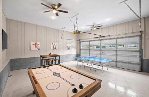 Mount Mourne House | Ponderosa Pointe by AvantStay Boathouse Views
