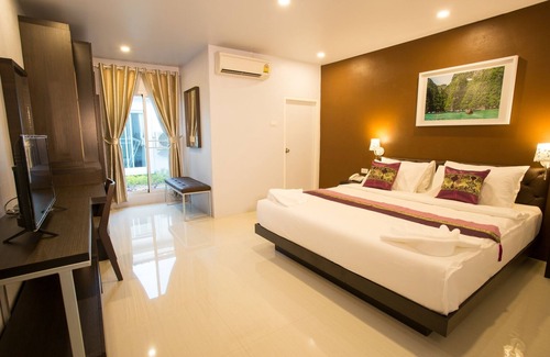 Lat Krabang Hotel | Pongsakorn Boutique Resort