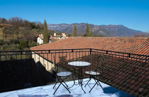 Angarano Apartment | Ponte Vecchio, elegante appartamento a due passi dal centro