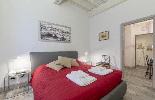 San Niccolo Apartment | Ponte Vecchio's Nest