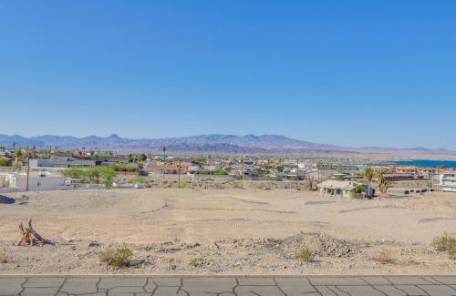 Lake Havasu City Apartment | Pool Access and Mtn Views Lake Havasu City Condo!