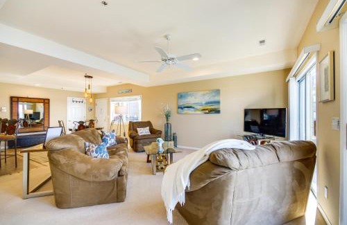 Lake Ozark Apartment | Pool Access, Water Views Lake Ozark Condo!