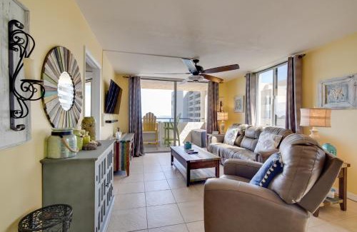 Hudson Apartment | Pool Access Waterfront Hudson Condo!