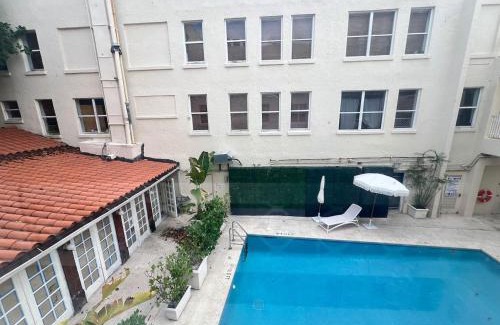 South of Fifth Hotel | Pool and Jacuzzi. Walk to beach, South Point Pier