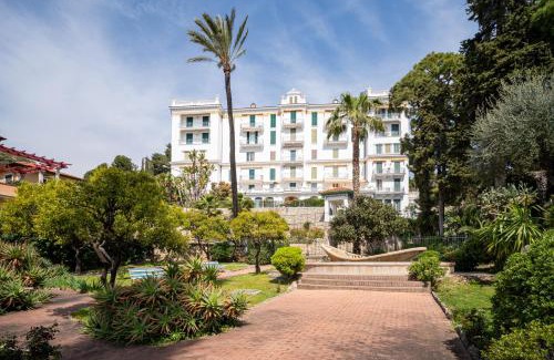 Bordighera Apartment | Pool and Relax at Casa Ilenia