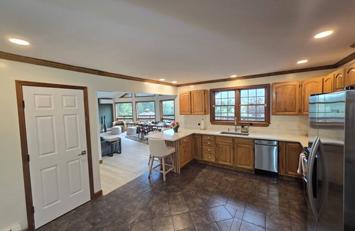 Warrensburg Ski Chalet | Pool Arcade Gore Mtn Views Lake George Retreat With Spa WFH