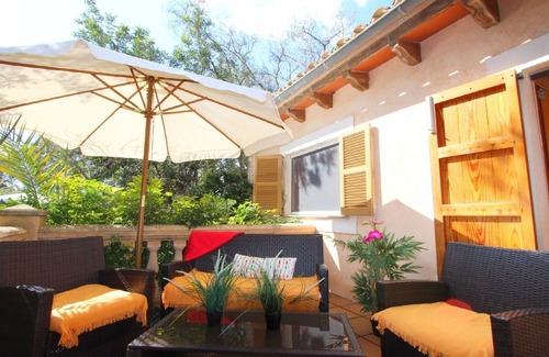Es Palmer House | Pool finca Ines B with pool fence and WiFi