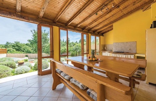 Svetvincenat House | Pool, grill, WiFi, billiards, bicycles, badminton, dishwasher, washing machine