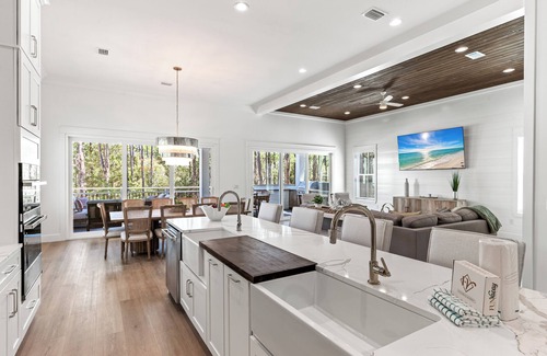 San Juan House | Pool, Hot Tub, Game Room, Gourmet Kitchen, Luxury!