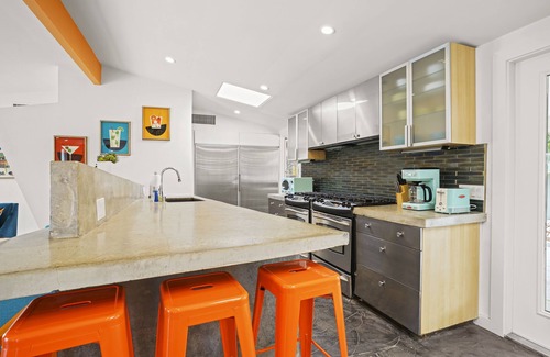 Racquet Club South House | Pool, Hot Tub, Games Room, Firepit.Private Patios and Views!