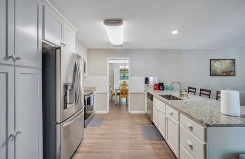 Statesboro House | Pool House - Close to Georgia Southern