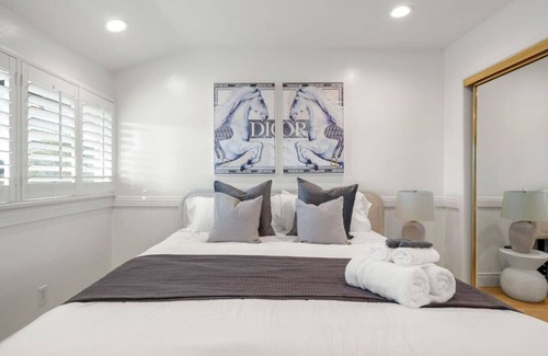 Del Rey House | Pool House - Game Room Fun Spacious Designer Dream