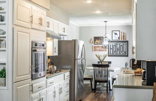 Irving House | Pool House w/Outdoor Bar, Game Room & Movie Room