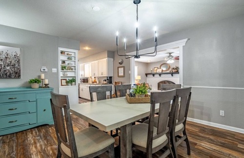 Irving House | Pool House w/Outdoor Bar, Game Room & Movie Room