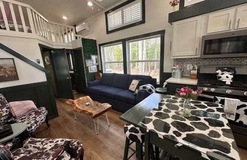 Mentone House | Pool l Mountain VIEWS - Happy Cow Cottage