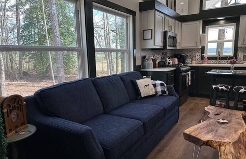 Mentone House | Pool l Mountain VIEWS - Happy Cow Cottage