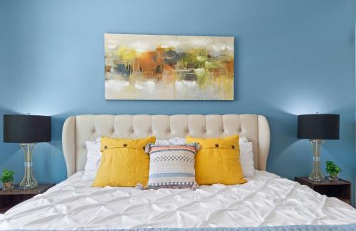 Desert View Village Apartment | Pool-Mayo Hospital-Parking-Golf&King Bed S431