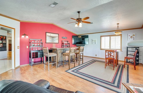 Victorville House | Pool, Spa & Mountain Views: Apple Valley Retreat!