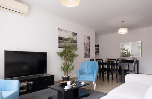 Funchal Apartment | Pool View 3 Bed Apartment